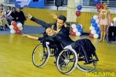 Спортивные танцы на инвалидной коляске