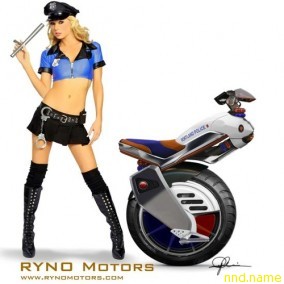 Скутерам Ryno Motors хватает и одного колеса