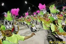Колясочники на карнавале в Рио-де-Жанейро