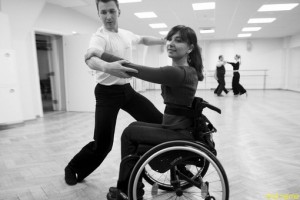 В Северске колясочников приглашают научиться танцевать