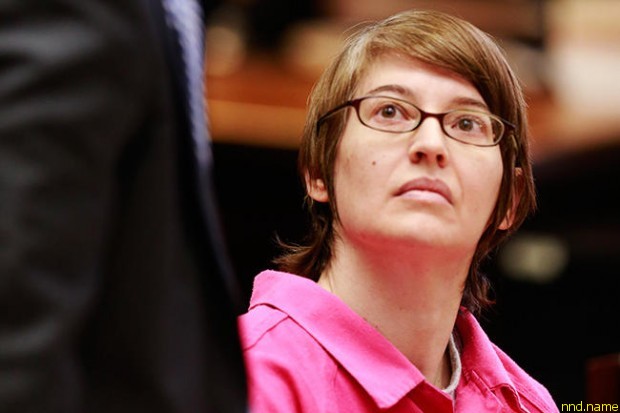 46-летняя Анна Стабблфилд в суде