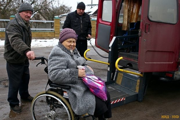 В Барановичах одна машина с подъемником