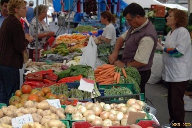 Инвалидам и пенсионерам разрешили торговать на рынках Минска бесплатно