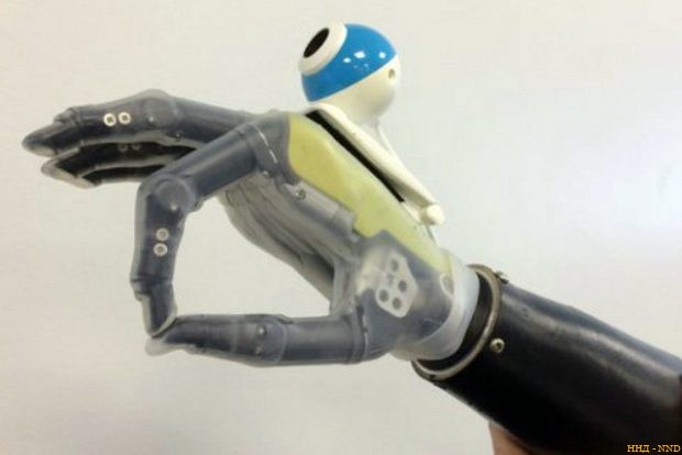 Новый бионический протез — «всевидящая рука»