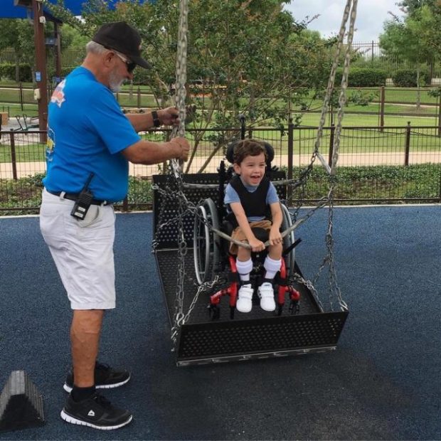 Аквапарк для детей с инвалидностью
