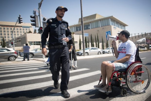 В Израиле увеличат пособие по инвалидности