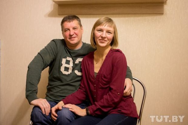 Игорь и Таня Стрига -  Когда влюбляешься, коляску перестаешь замечать