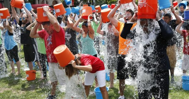 Ice Bucket Challenge: вдохновивший мир Энтони Сенеркья