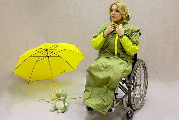 Танцы под дождём: как создают модную одежду для инвалидов