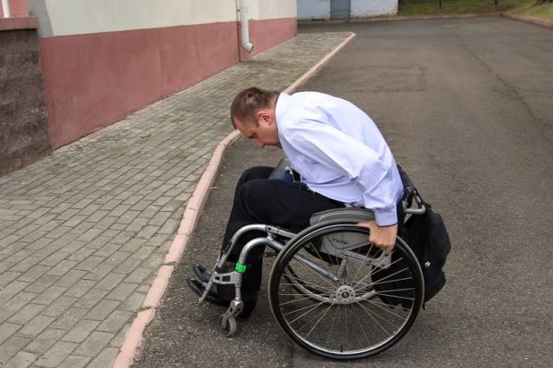 В Беларуси введут ответственность за уклонение от обеспечения доступности объектов для инвалидов