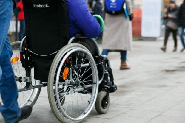 Вологжане с инвалидностью приняли участие в заезде на колясках