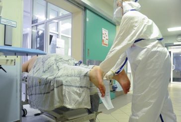 Пациент устроил драку в больнице в Колпино
