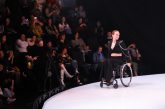 Модный показ с участием моделей с инвалидностью