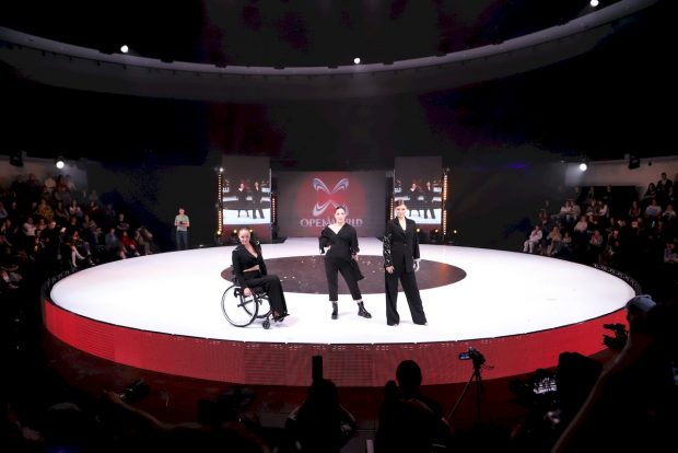 В Москве прошел модный показ с участием моделей с инвалидностью