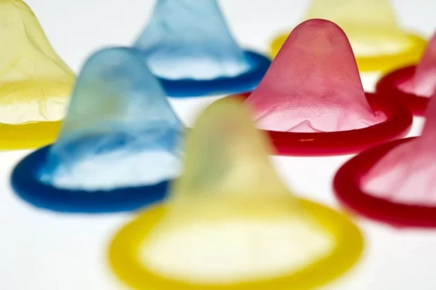 Презервативы во Франции стали бесплатными