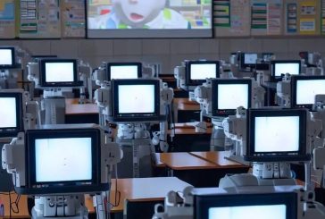 В Японии откроют школу с роботами вместо детей