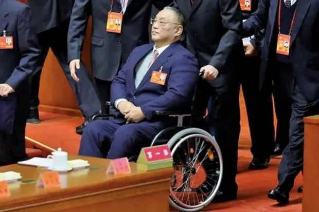 Сын с инвалидностью Дэн Сяопина ушёл с руководящего поста