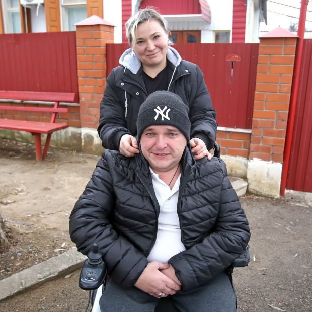38-летний Сергей Лукьянов и 39-летняя Елена Мурадова