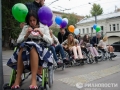 Прогулка на инвалидных колясках – Москва 2011